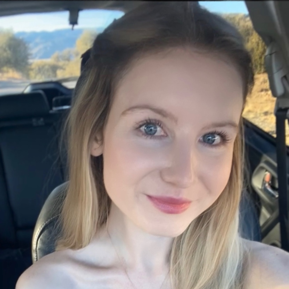 Meet your Posher, Jessica